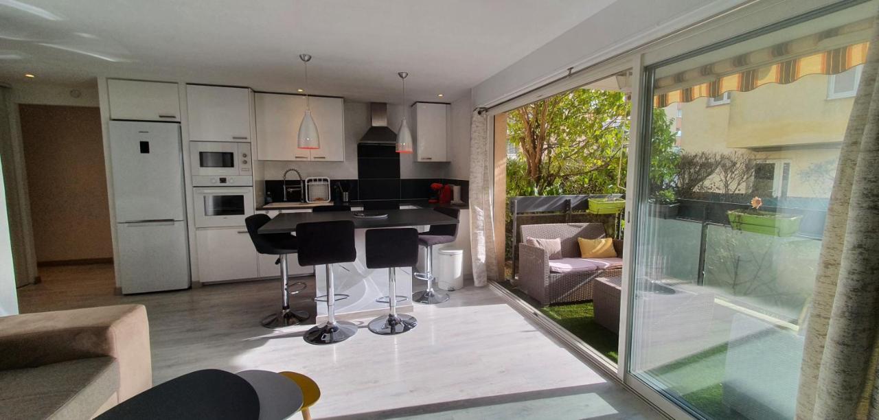 Apartmán Le Silene Sainte-Maxime Exteriér fotografie